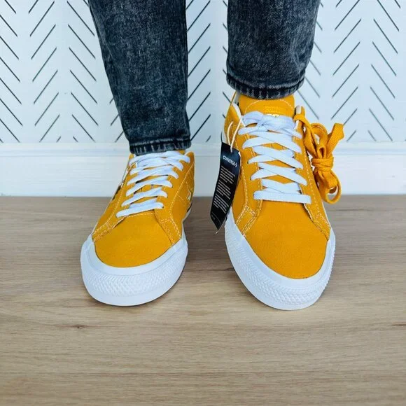 ⭐Converse One Star Pro OX Low Women Shoes 8 Mustard Yellow Suede Sneaker A09231C